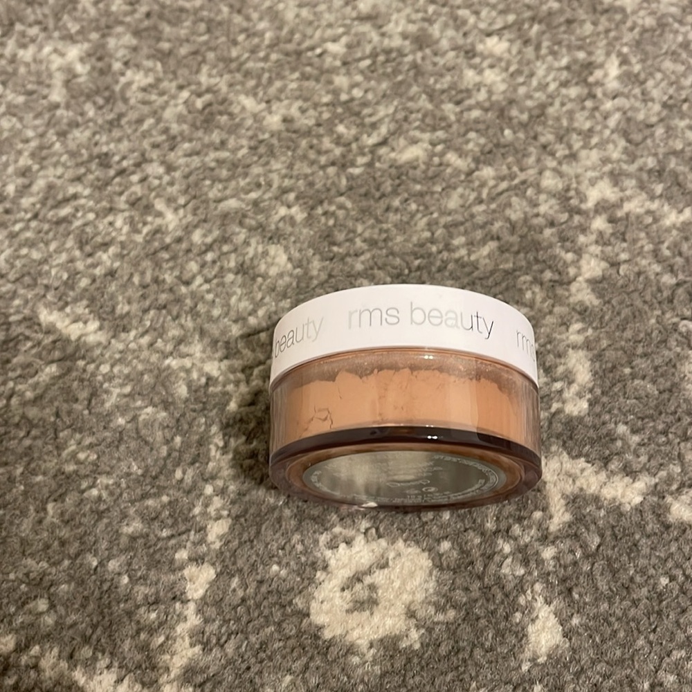 RMS Hydra Setting Powder - Picture 2 of 7